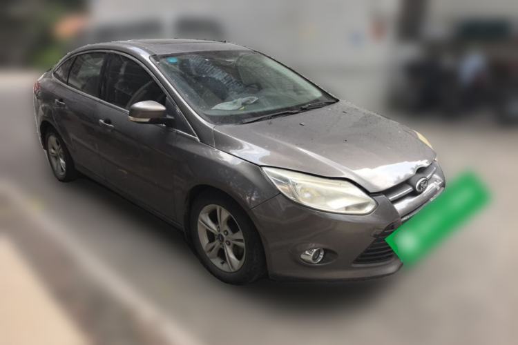 Used Ford Focus 2012 Sedan 1.6L Automatic Fashion Edition Front Right 45 Deg