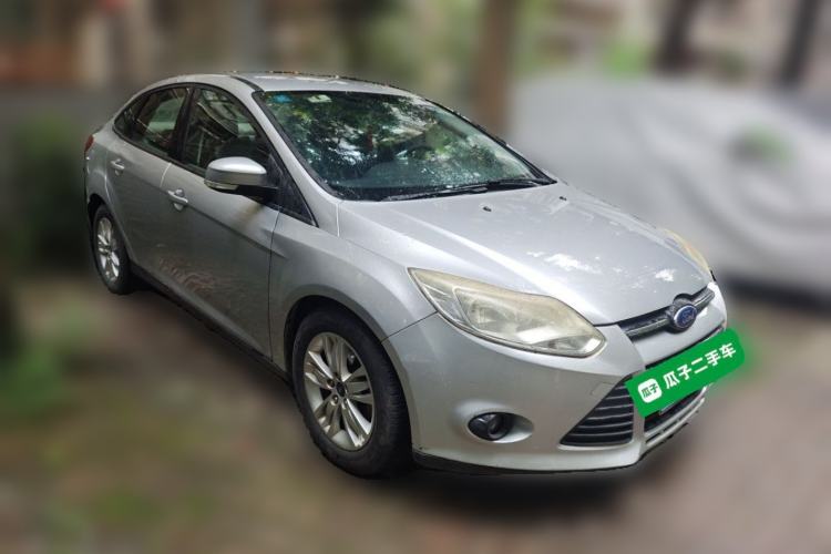 Used Ford Focus 2012 Sedan 1.6L Automatic Comfort Model Front Right 45 Deg