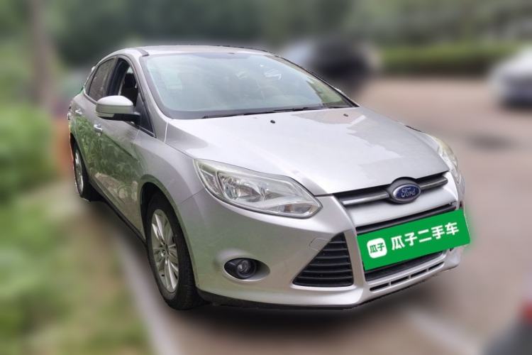 Used Ford Focus 2012 Sedan 1.6L Manual Comfort Model Front Right 45 Deg