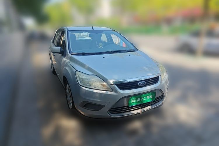 Used Ford Focus 2012 Sedan Classic 1.8L Manual Base Model Front Right 45 Deg