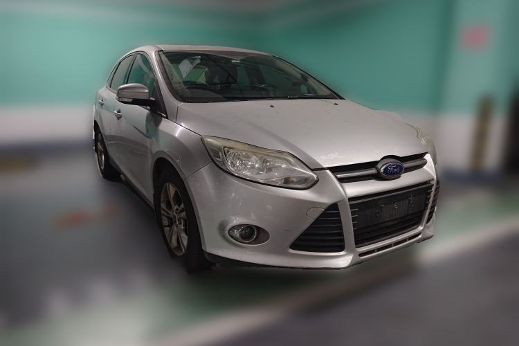 Used Ford Focus 2012 Sedan 1.6L Automatic Fashion Edition Front Right 45 Deg