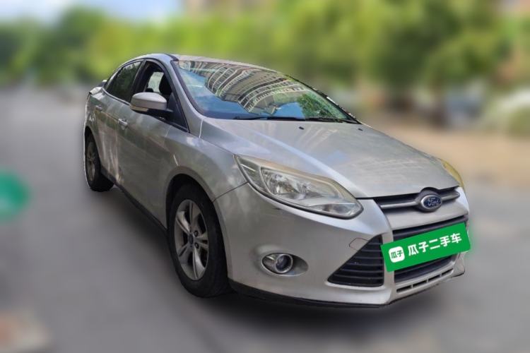 Used Ford Focus 2012 Sedan 1.6L Automatic Fashion Edition Front Right 45 Deg