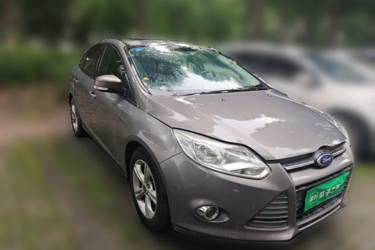 Used Ford Focus 2012 Sedan 1.6L Automatic Fashion Edition Front Right 45 Deg