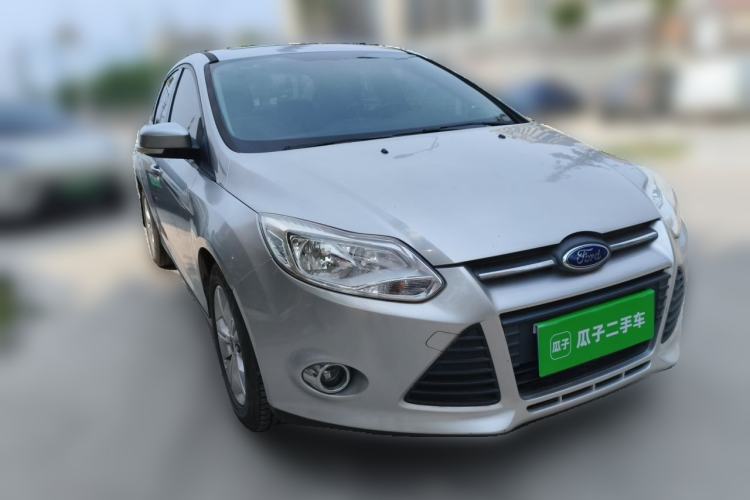 Used Ford Focus 2012 Sedan 1.6L Automatic Fashion Edition Front Right 45 Deg