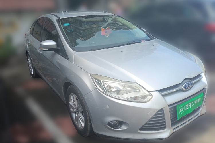 Used Ford Focus 2012 Sedan 1.6L Manual Comfort Model Front Right 45 Deg
