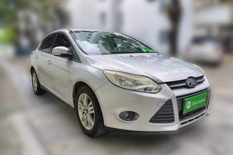Used Ford Focus 2012 Sedan 1.6L Manual Comfort Model Front Right 45 Deg