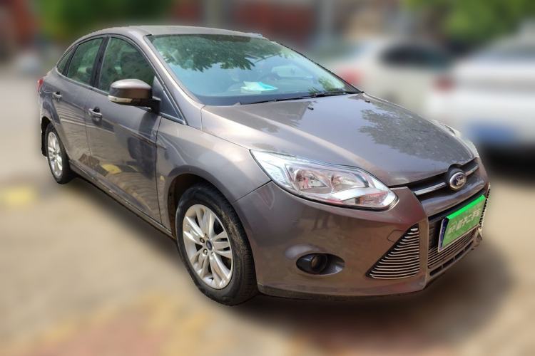 Used Ford Focus 2012 Sedan 1.6L Automatic Comfort Model Front Right 45 Deg