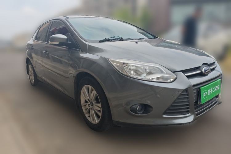 Used Ford Focus 2012 Sedan 1.6L Manual Comfort Model Front Right 45 Deg