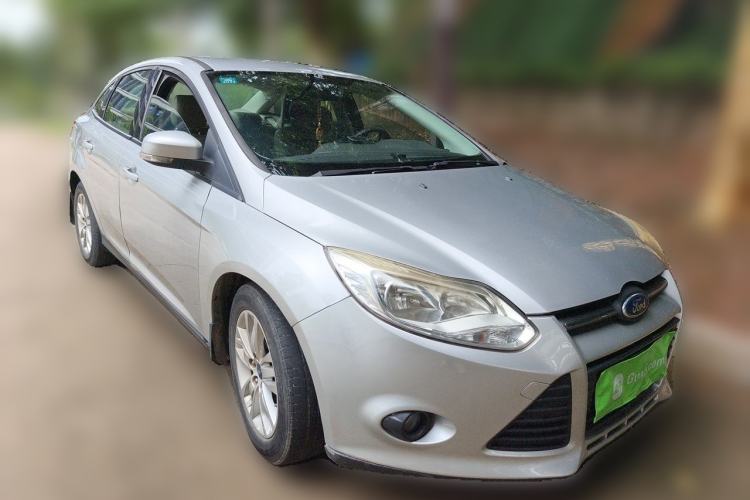 Used Ford Focus 2012 Sedan 1.6L Automatic Comfort Model Front Right 45 Deg