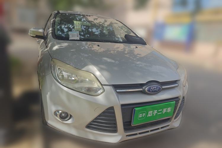 Used Ford Focus 2012 Sedan 1.6L Automatic Fashion Edition Front Right 45 Deg