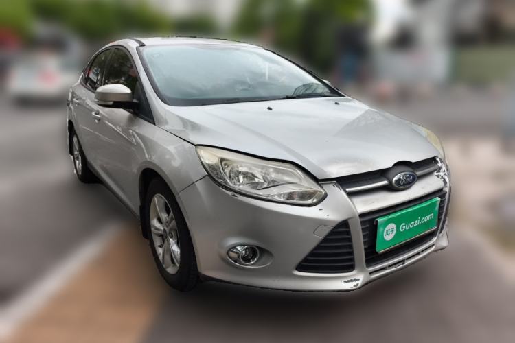 Used Ford Focus 2012 Sedan 1.6L Automatic Fashion Edition Front Right 45 Deg