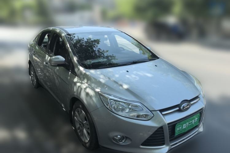 Used Ford Focus 2012 Sedan 1.6L Manual Comfort Model Front Right 45 Deg