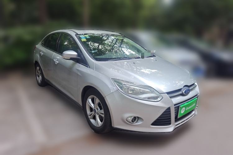 Used Ford Focus 2012 Sedan 1.6L Automatic Fashion Edition Front Right 45 Deg