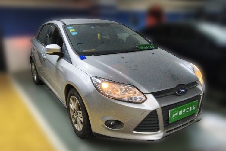 Used Ford Focus 2012 Sedan 1.6L Automatic Comfort Model Front Right 45 Deg