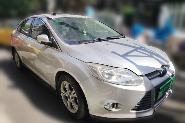 Used Ford Focus 2012 Sedan 1.6L Automatic Fashion Edition Front Right 45 Deg