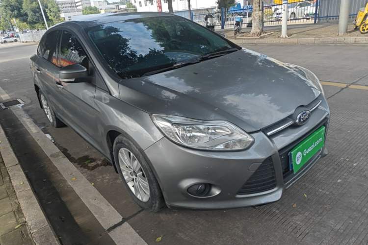 Used Ford Focus 2012 Sedan 1.6L Manual Comfort Model Front Right 45 Deg