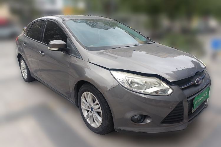Used Ford Focus 2012 Sedan 1.6L Manual Comfort Model Front Right 45 Deg