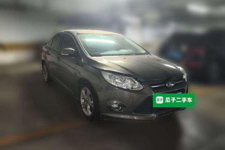 Used Ford Focus 2012 Sedan 1.6L Automatic Fashion Edition Front Right 45 Deg