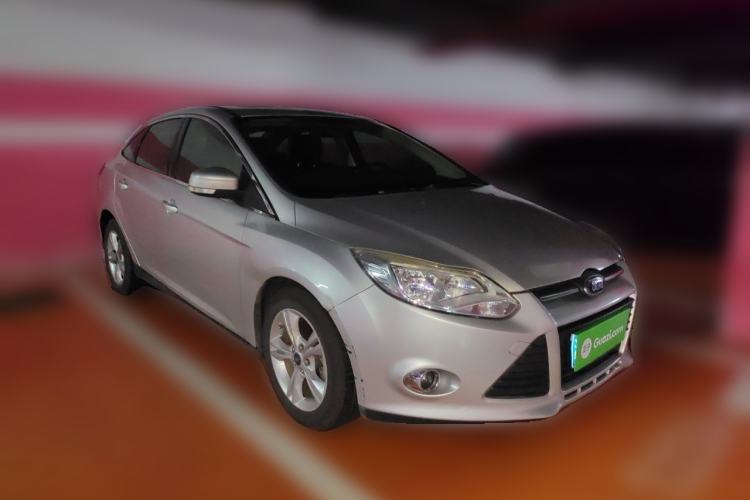 Used Ford Focus 2012 Sedan 1.6L Automatic Fashion Edition Front Right 45 Deg