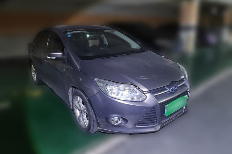 Used Ford Focus 2012 Sedan 1.6L Automatic Fashion Edition Front Right 45 Deg