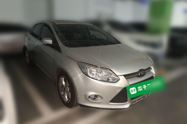 Used Ford Focus 2012 Sedan 1.6L Automatic Fashion Edition Front Right 45 Deg