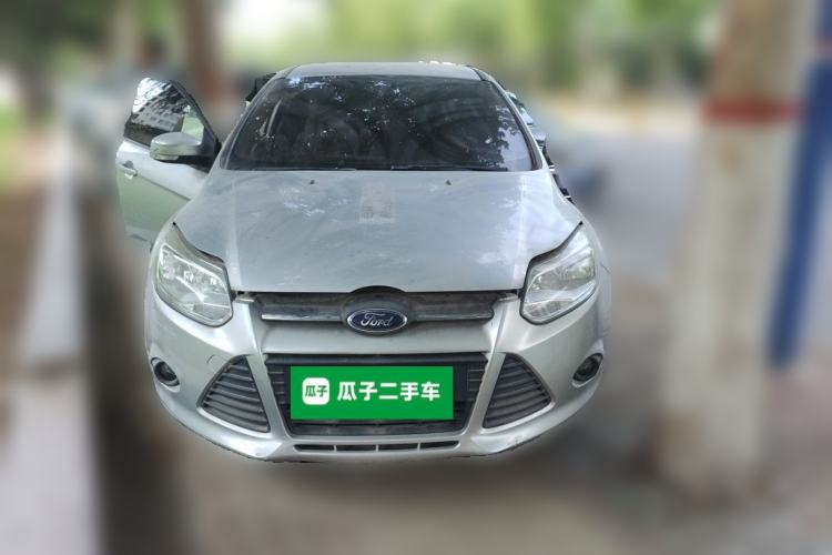 Used Ford Focus 2012 Sedan 1.6L Manual Comfort Model Front
