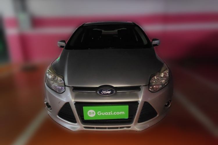 Used Ford Focus 2012 Sedan 1.6L Automatic Fashion Edition Front