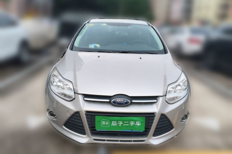 Used Ford Focus 2012 Hatchback 1.6L Automatic Fashion Edition Front