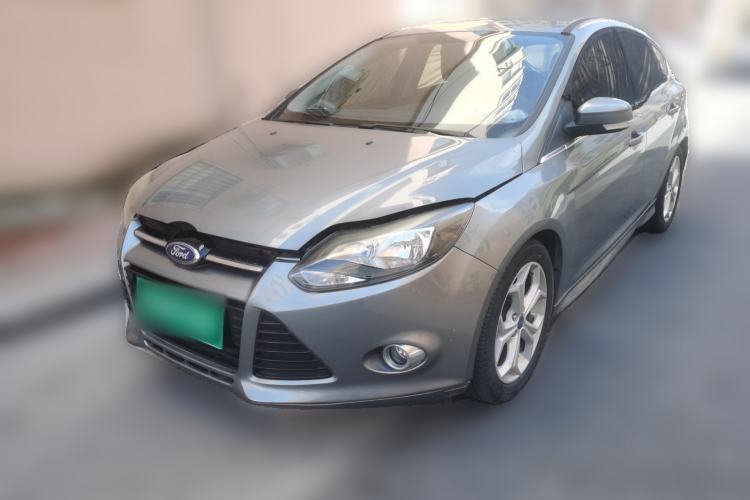 Used Ford Focus 2012 Hatchback 2.0L Manual Luxury Sport Model Guazi used car, China used car export, Used car for sale, Used Ford cars, Cheapest cars for sale