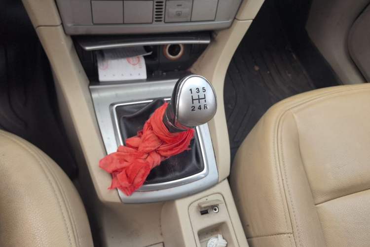Used Ford Focus 2012 Sedan Classic 1.8L Manual Fashion Edition Gear Lever