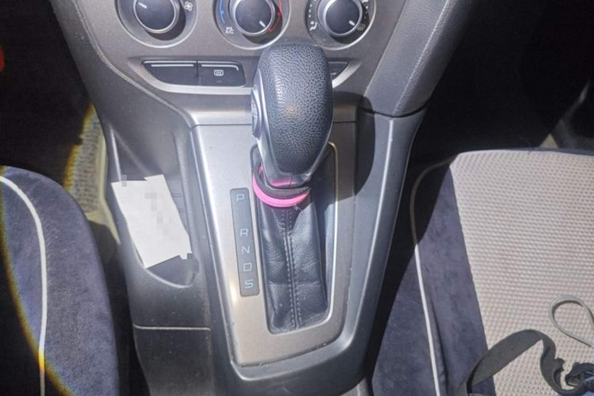 Used Ford Focus 2012 Hatchback 1.6L Automatic Comfort Model Gear Lever