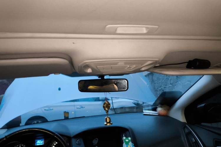 Used Ford Focus 2012 Hatchback 1.6L Automatic Fashion Edition Headliner
