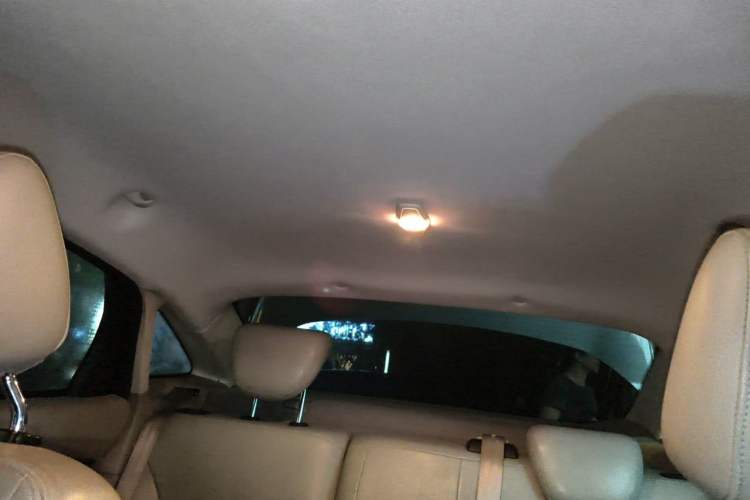 Used Ford Focus 2012 Sedan 1.6L Manual Comfort Model Headliner