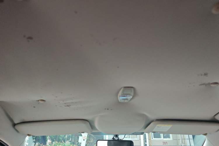 Used Ford Focus 2012 Sedan 1.6L Automatic Comfort Model Headliner