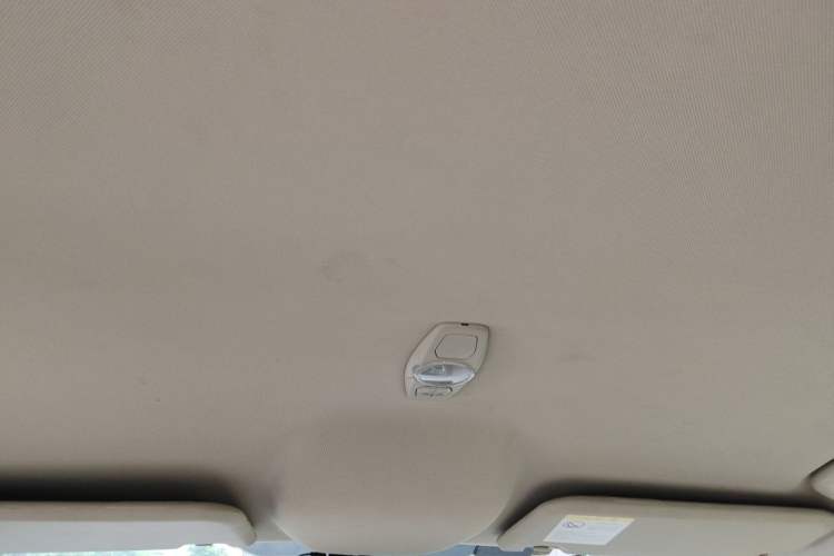 Used Ford Focus 2012 Sedan 1.6L Manual Comfort Model Headliner