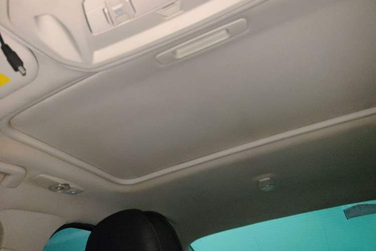 Used Ford Focus 2012 Sedan 1.6L Automatic Fashion Edition Headliner