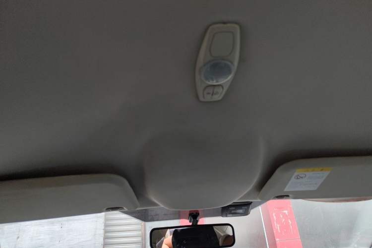 Used Ford Focus 2012 Sedan 1.6L Automatic Comfort Model Headliner