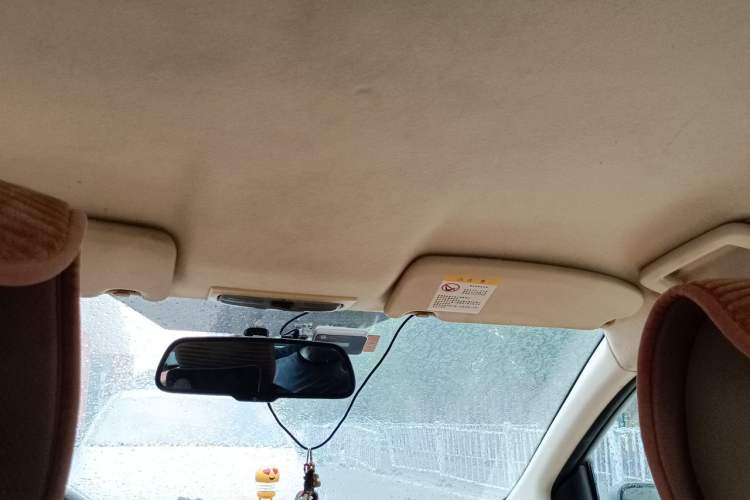 Used Ford Focus 2012 Sedan Classic 1.8L Manual Base Model Headliner