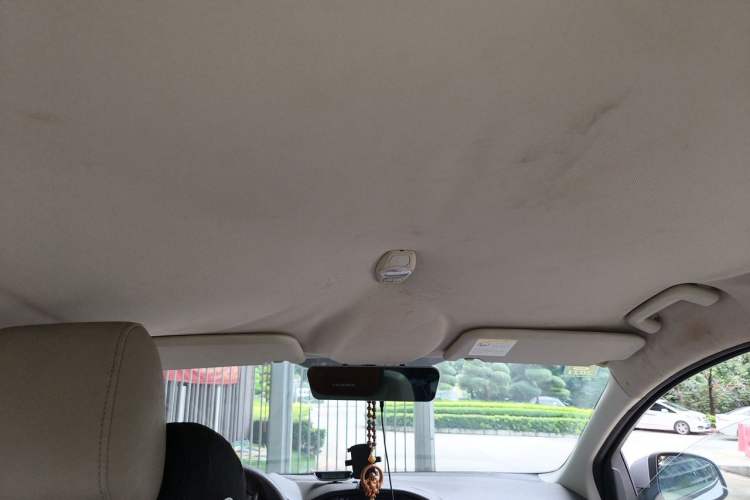 Used Ford Focus 2012 Sedan 1.6L Automatic Comfort Model Headliner