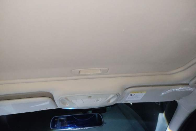 Used Ford Focus 2012 Sedan 1.6L Manual Fashion Edition Headliner