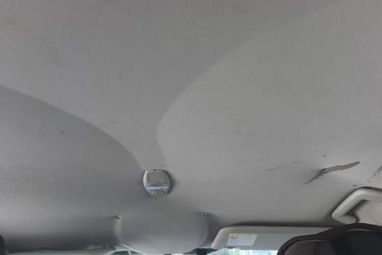 Used Ford Focus 2012 Sedan 1.6L Manual Comfort Model Headliner