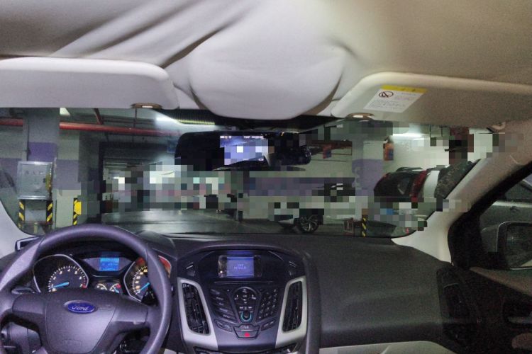Used Ford Focus 2012 Sedan 1.6L Automatic Comfort Model Headliner