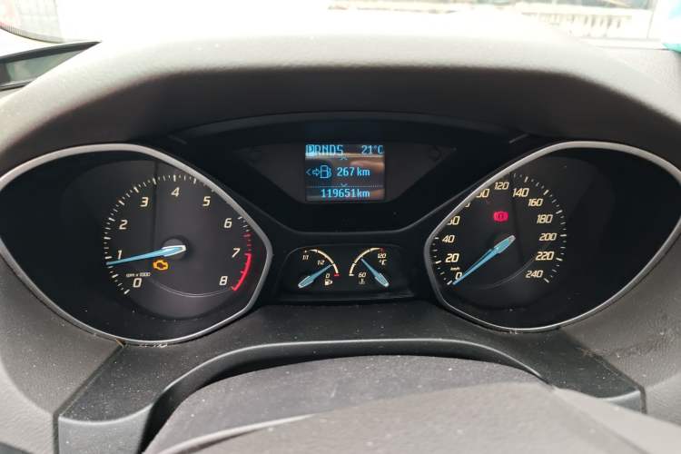 Used Ford Focus 2012 Sedan 1.6L Automatic Fashion Edition Instrument Cluster