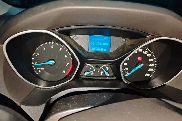 Used Ford Focus 2012 Sedan 1.6L Manual Comfort Model Instrument Cluster