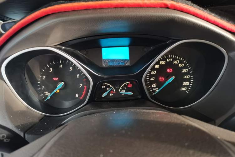 Used Ford Focus 2012 Sedan 1.6L Automatic Comfort Model Instrument Cluster