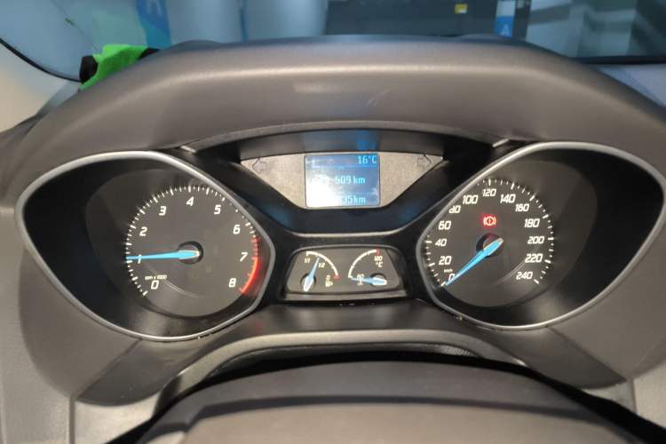 Used Ford Focus 2012 Sedan 1.6L Manual Fashion Edition Instrument Cluster