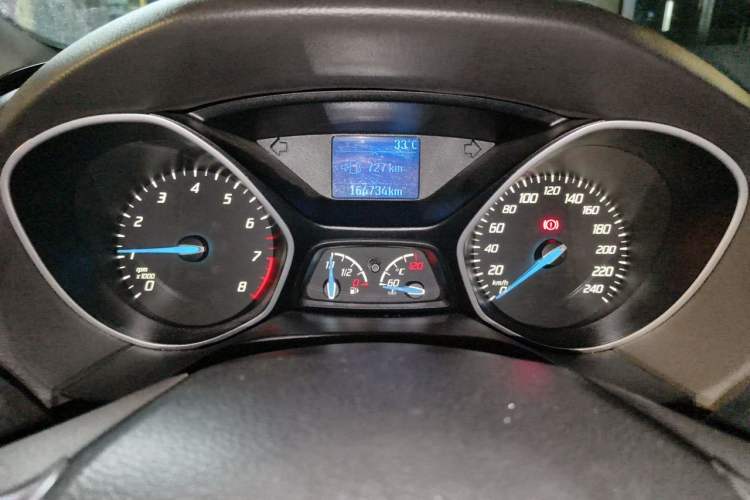Used Ford Focus 2012 Sedan 1.6L Manual Comfort Model Instrument Cluster