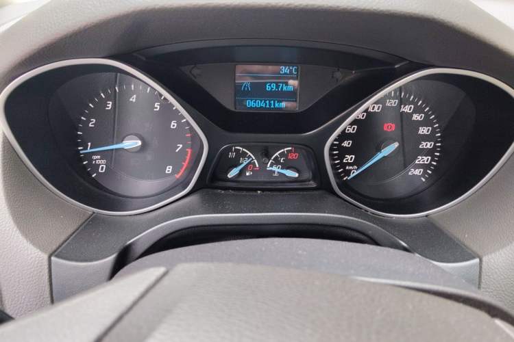 Used Ford Focus 2012 Sedan 1.6L Manual Comfort Model Instrument Cluster