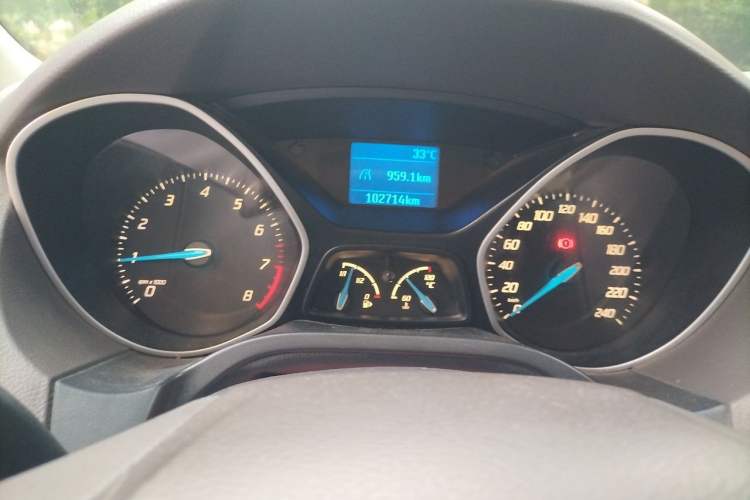 Used Ford Focus 2012 Sedan 1.6L Manual Comfort Model Instrument Cluster