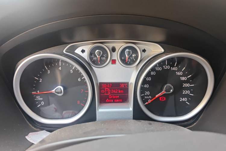 Used Ford Focus 2012 Sedan Classic 1.8L Manual Base Model Instrument Cluster
